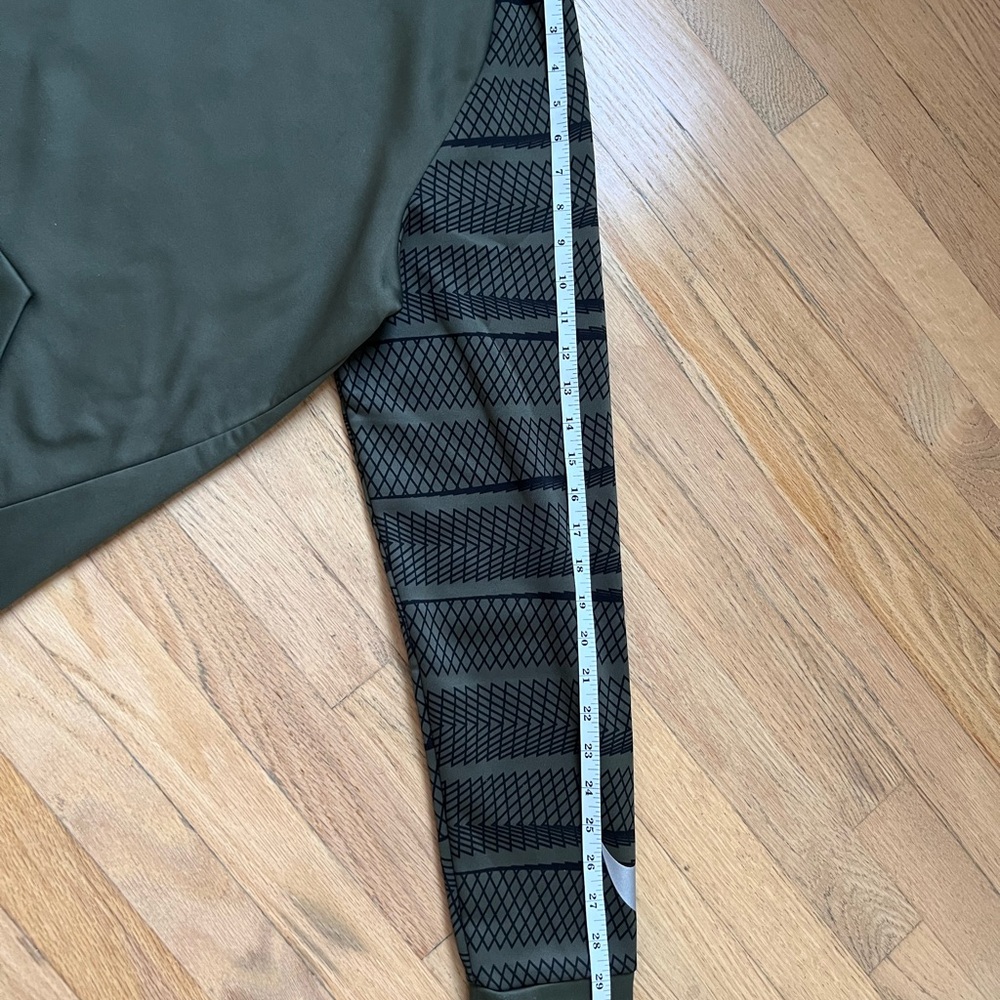 Nike Olive Dri-FIT Hoodie - Picture 8 of 9